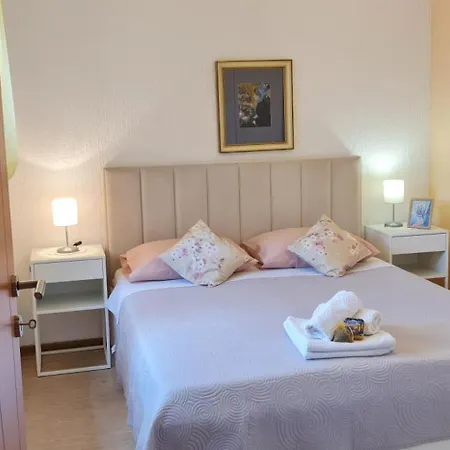 Ivita Apartman *