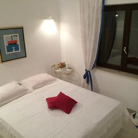 Apartman Ivita Pag Town